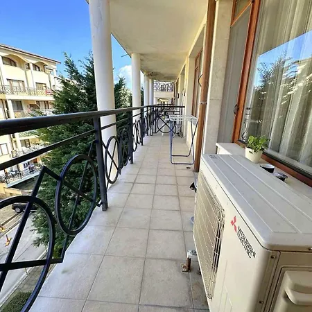 Cozy 2br Golden Sands W/ Private Parking & Terrace * Varna
