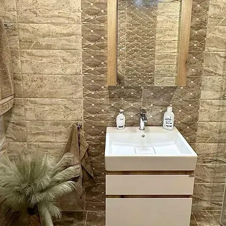 Cozy 2br Golden Sands W/ Private Parking & Terrace Varna